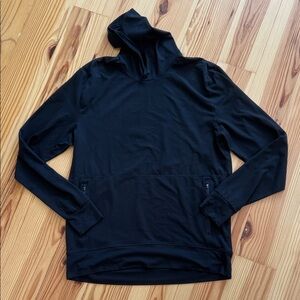 Vuori Men's Classic Black Hoodie
